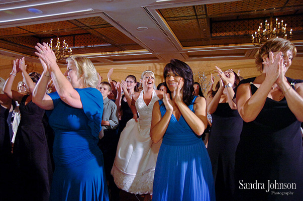 Best Gaylord Palms Resort Wedding photographer - Sandra Johnson (SJFoto.com)